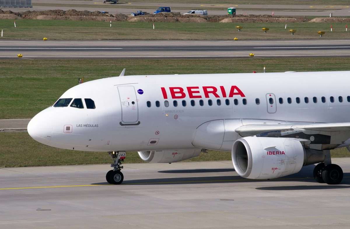 Cómo puedo reclamar un vuelo con retraso de Iberia